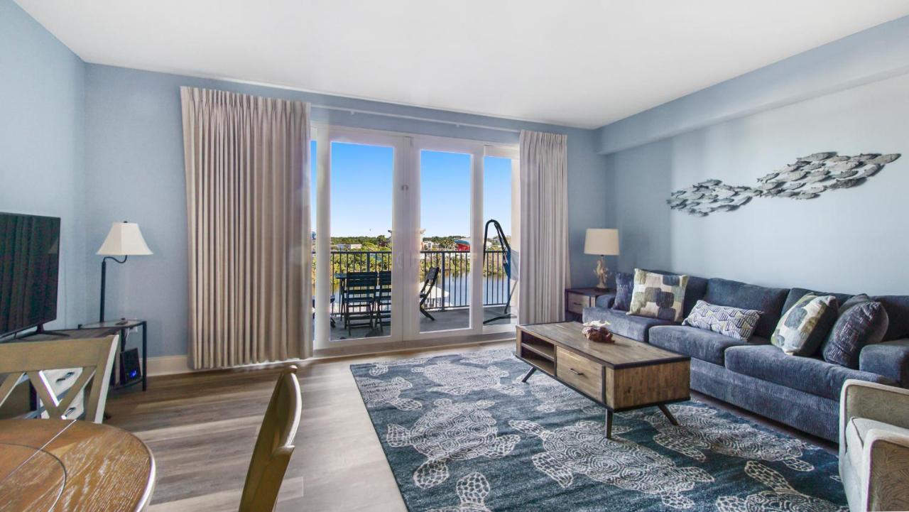 Holiday home The Turtle Nest At Laketown Wharf #414 By Nautical Panama City Beach